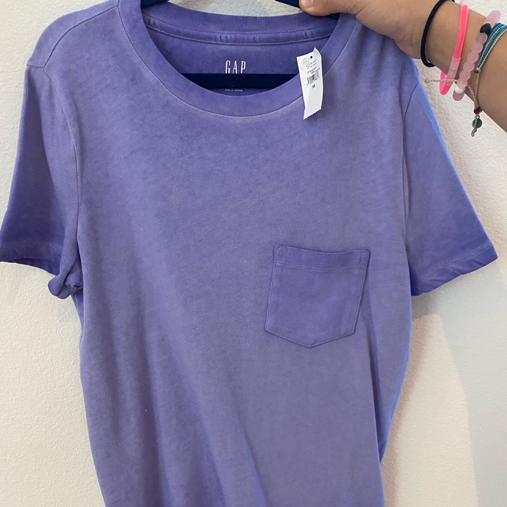 GAP Tshirt size XS